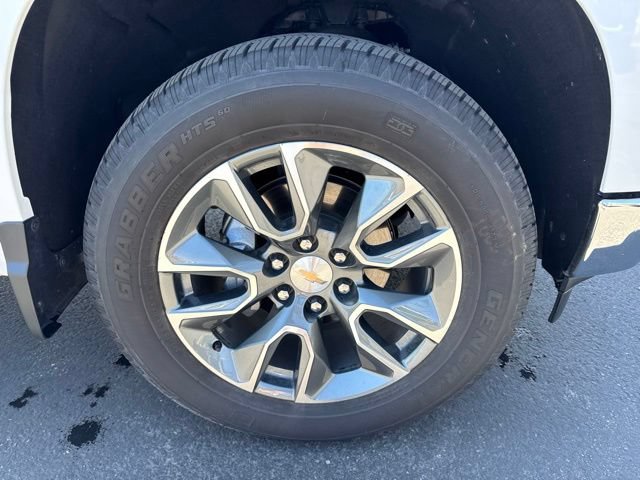 Used 2026 Chevrolet Silverado 1500 LT w/ Safety Package AWD/4WD image 9