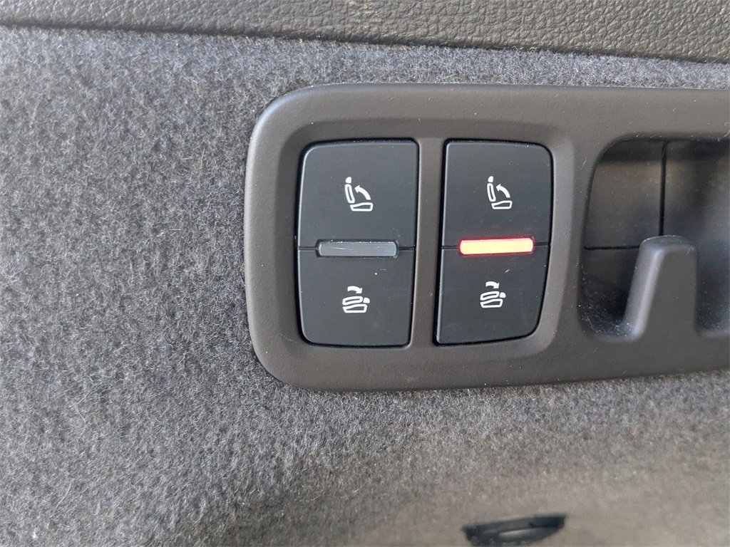 Used 2017 Audi Q7 3.0T Premium Plus w/ Premium Plus Package image 14