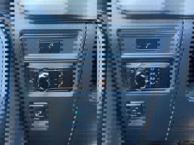 Used 2025 Ford F150 XL image 19