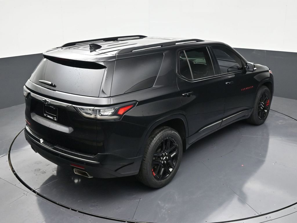 Used 2020 Chevrolet Traverse Premier w/ Redline Edition image 17