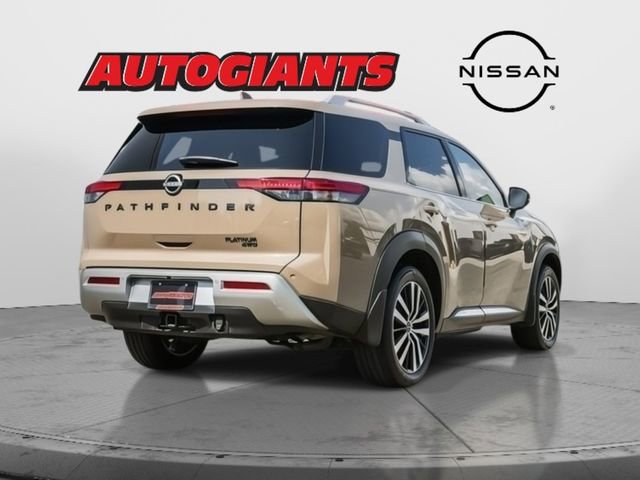 Used 2024 Nissan Pathfinder Platinum w/ Black Appearance Package image 8