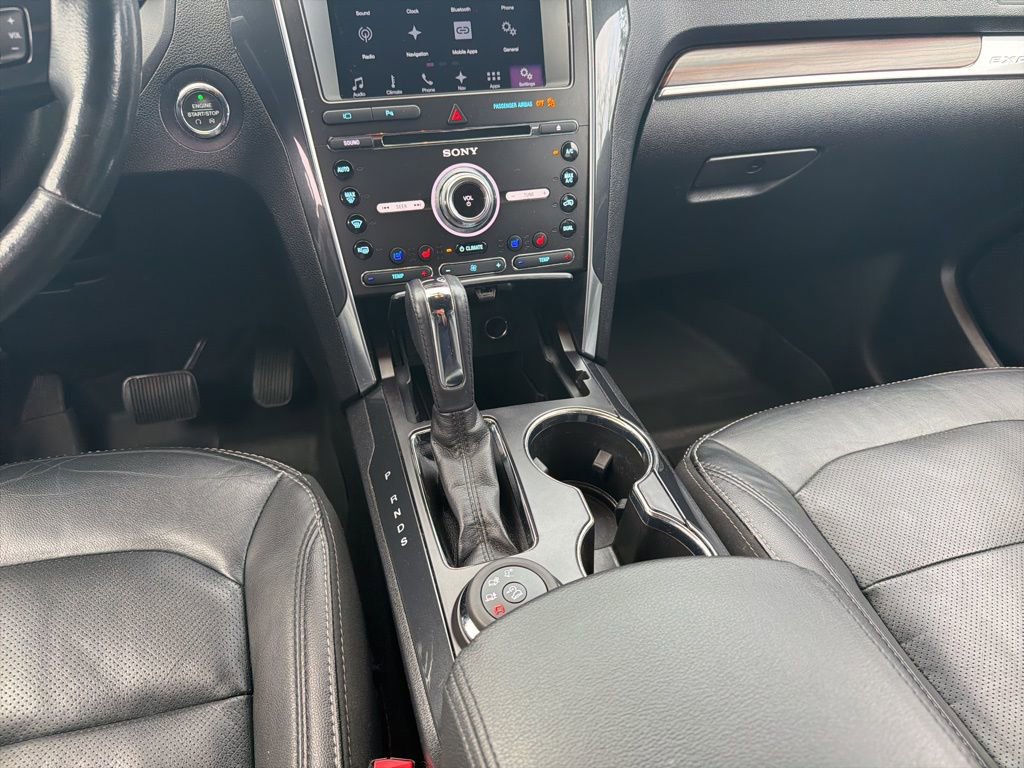 Used 2017 Ford Explorer Limited AWD/4WD image 15