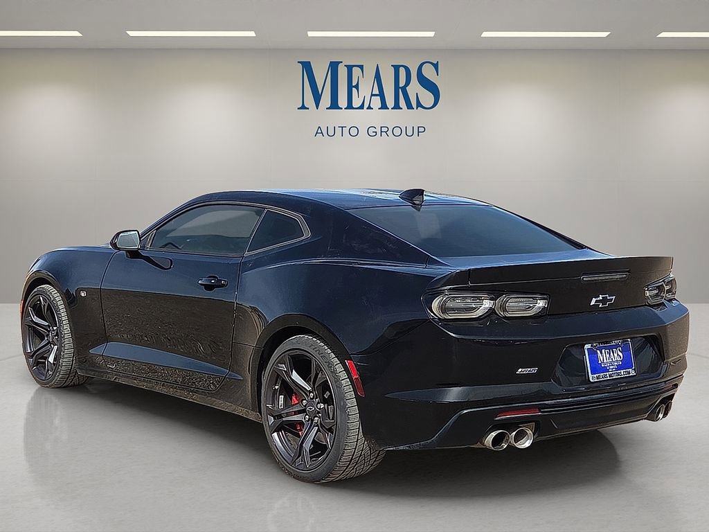 Used 2022 Chevrolet Camaro SS image 3
