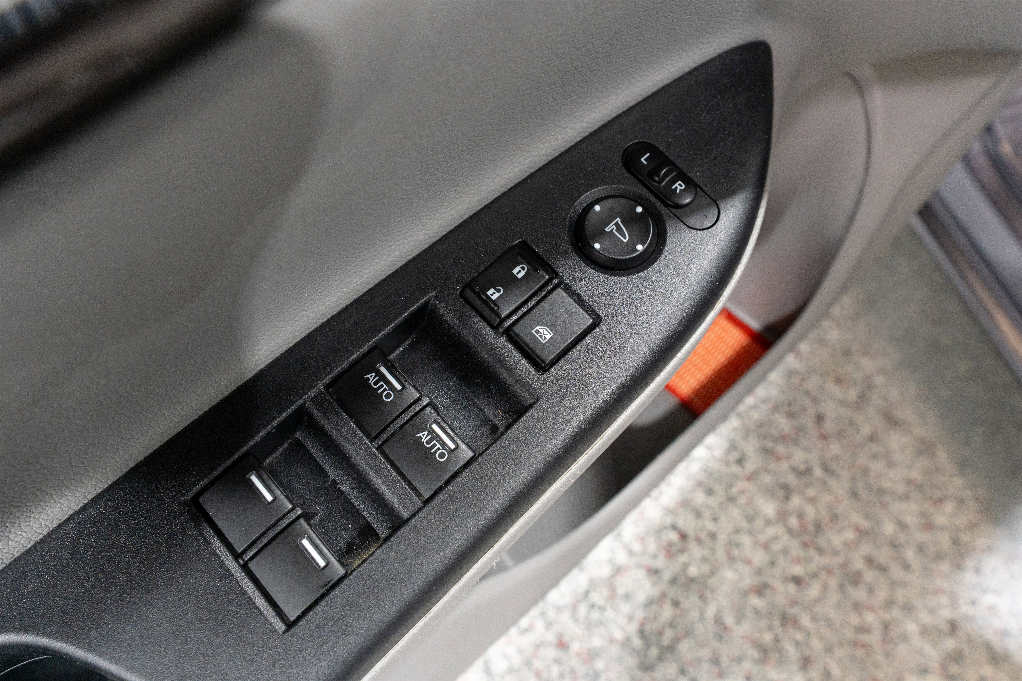 Used 2017 Honda Accord EX image 13