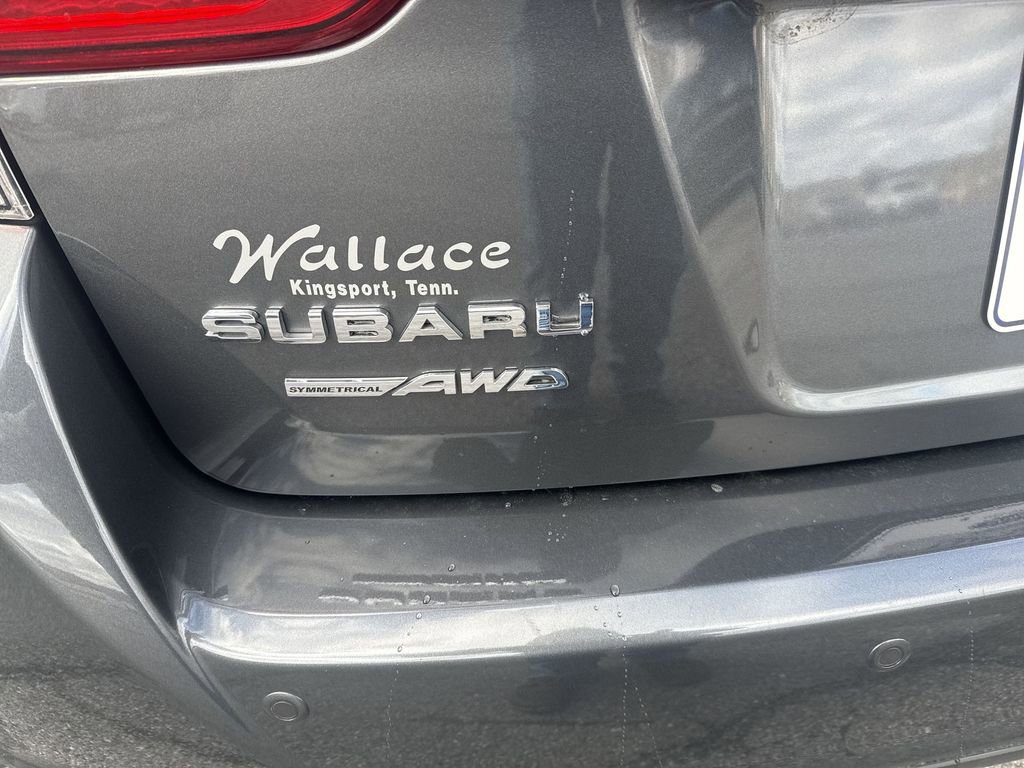 Used 2022 Subaru Impreza 2.0i Limited image 7