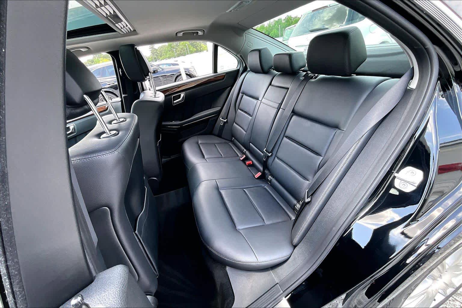 Used 2013 Mercedes-Benz E 350 Sedan image 20