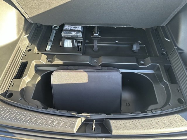 New 2024 Chevrolet Equinox EV LT image 44