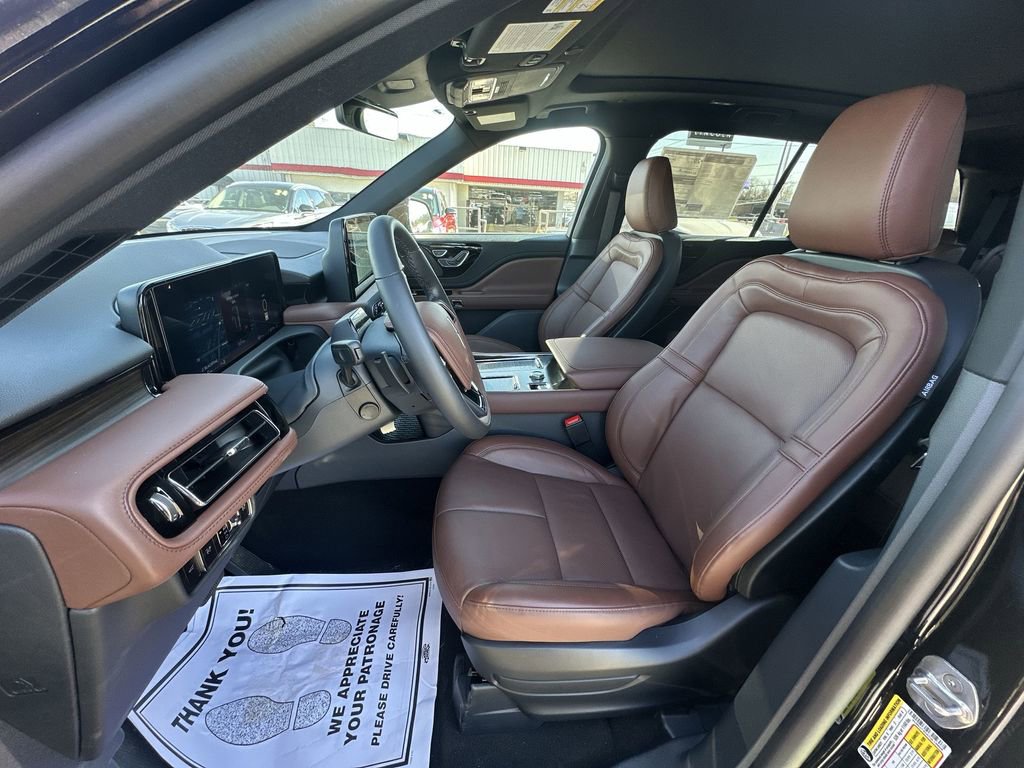 New 2026 Lincoln Aviator Reserve AWD/4WD image 11