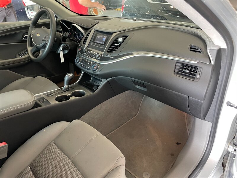 Used 2017 Chevrolet Impala LS FWD image 18