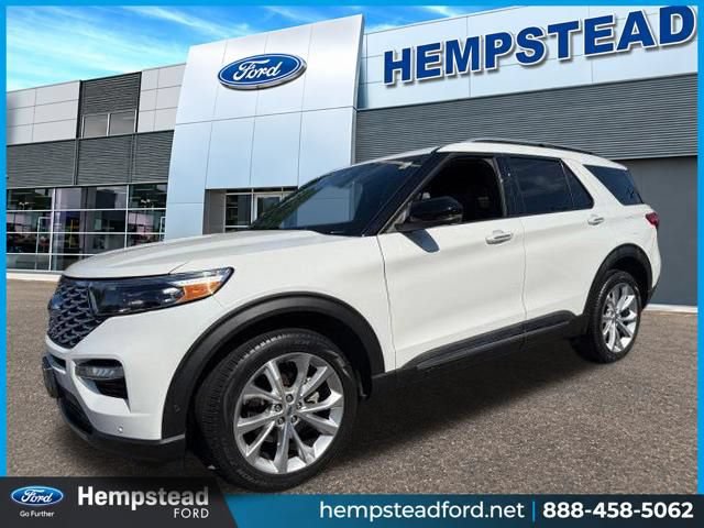 Certified 2022 Ford Explorer Platinum w/ Equipment Group 601A