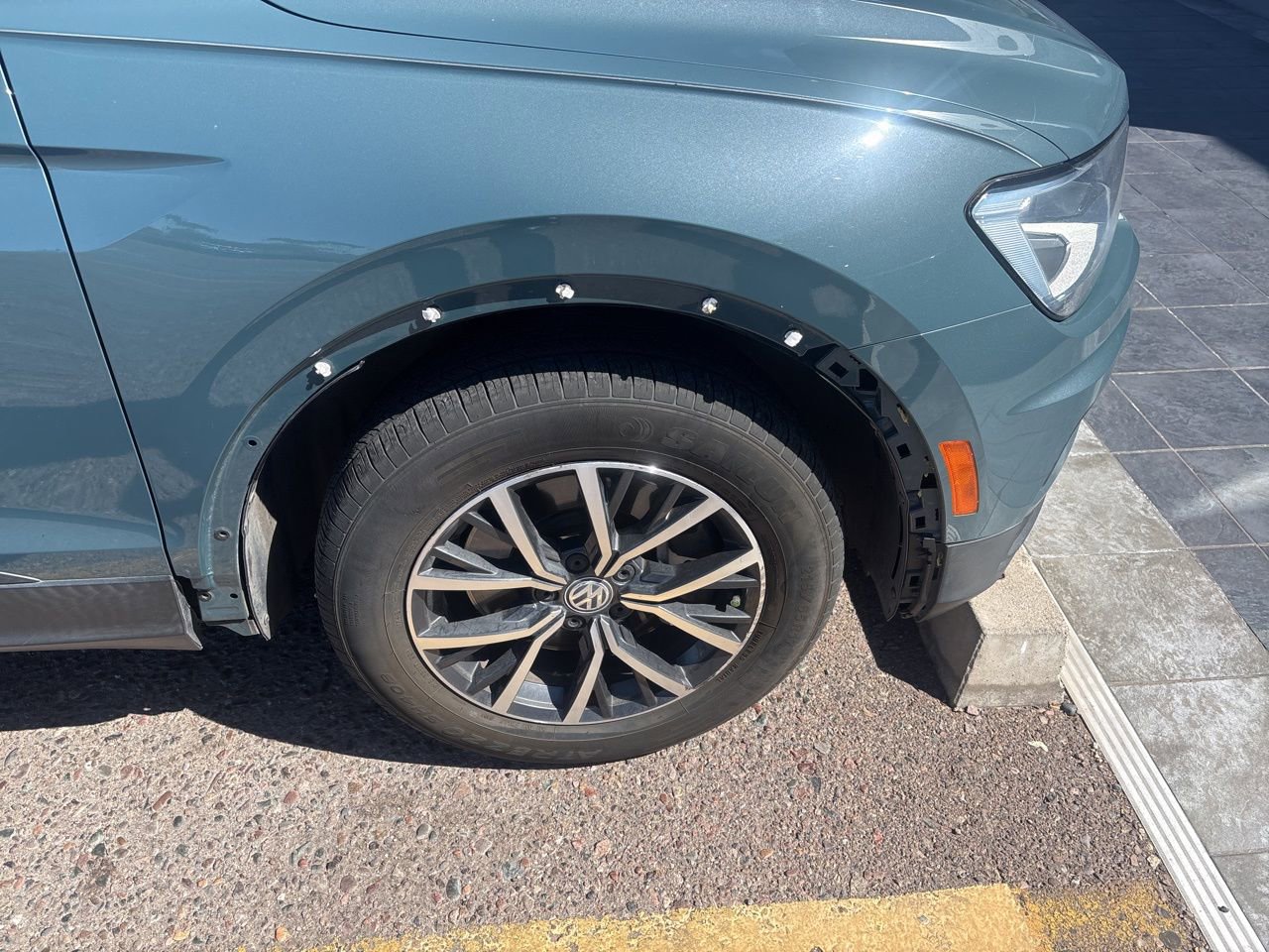 Used 2019 Volkswagen Tiguan SE image 10