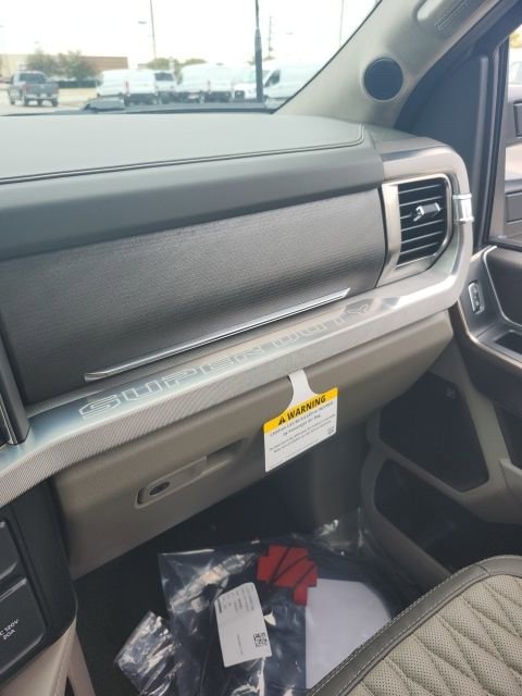 New 2026 Ford F450 Platinum image 45