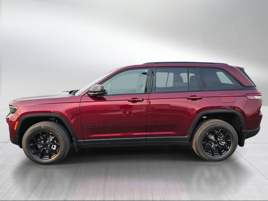 New 2025 Jeep Grand Cherokee Altitude AWD/4WD image 3