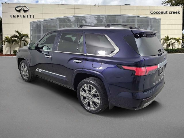 Used 2024 Toyota Sequoia Capstone AWD/4WD image 3