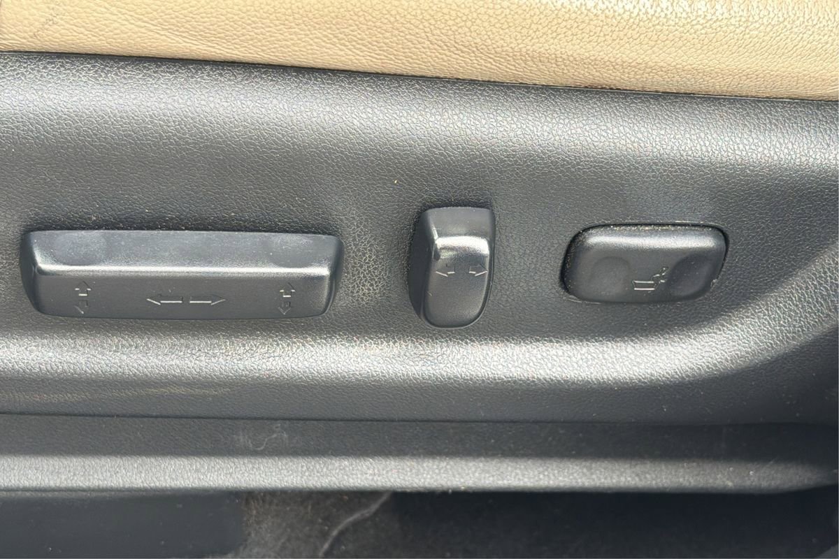 Used 2015 Honda CR-V Touring image 19