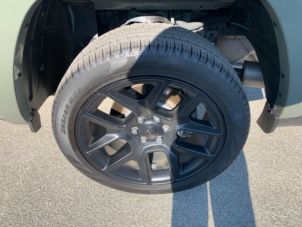 Used 2026 RAM 1500 Laramie w/ Night Edition AWD/4WD image 4