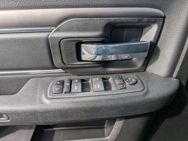 Used 2022 RAM 1500 Classic Warlock image 10