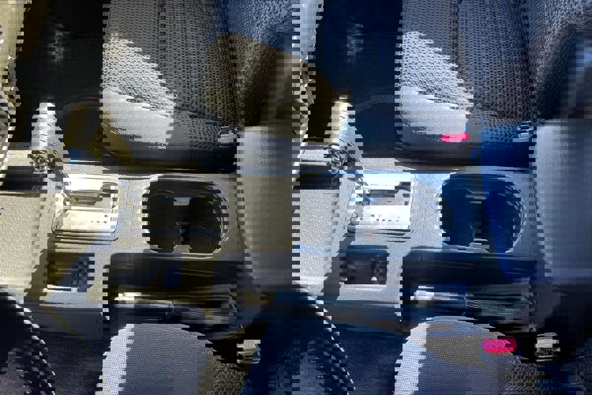 Used 2006 Nissan Frontier NISMO w/ (J01) Sunroof Pkg image 18