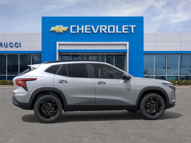 New 2026 Chevrolet Trax LT w/ Driver Confidence Package FWD image 5