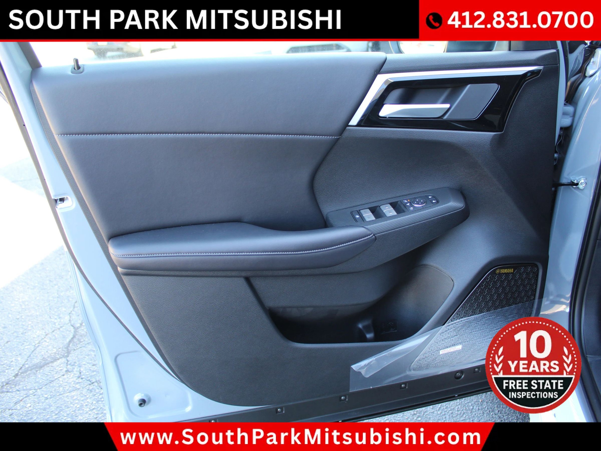 New 2026 Mitsubishi Outlander SE image 13