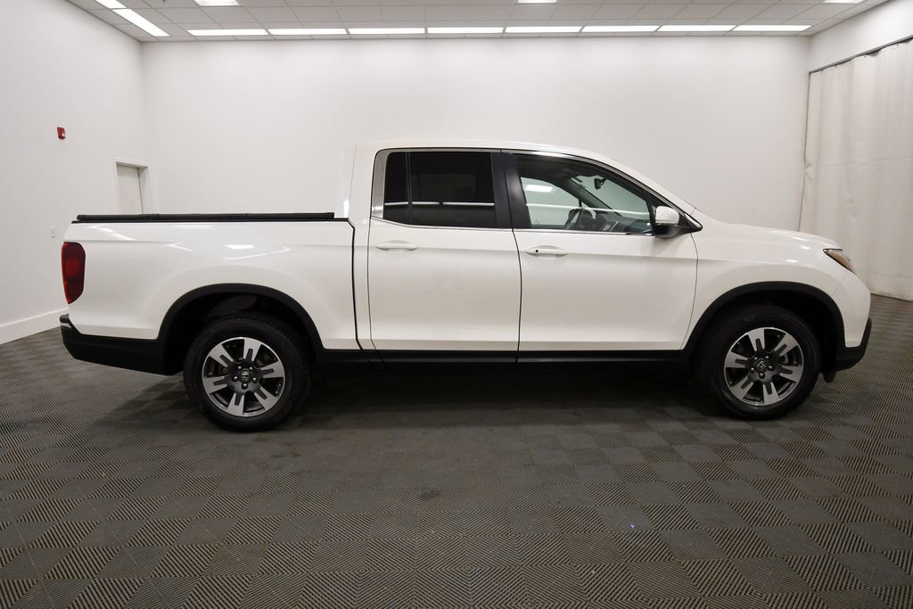 Certified 2017 Honda Ridgeline RTL image 9