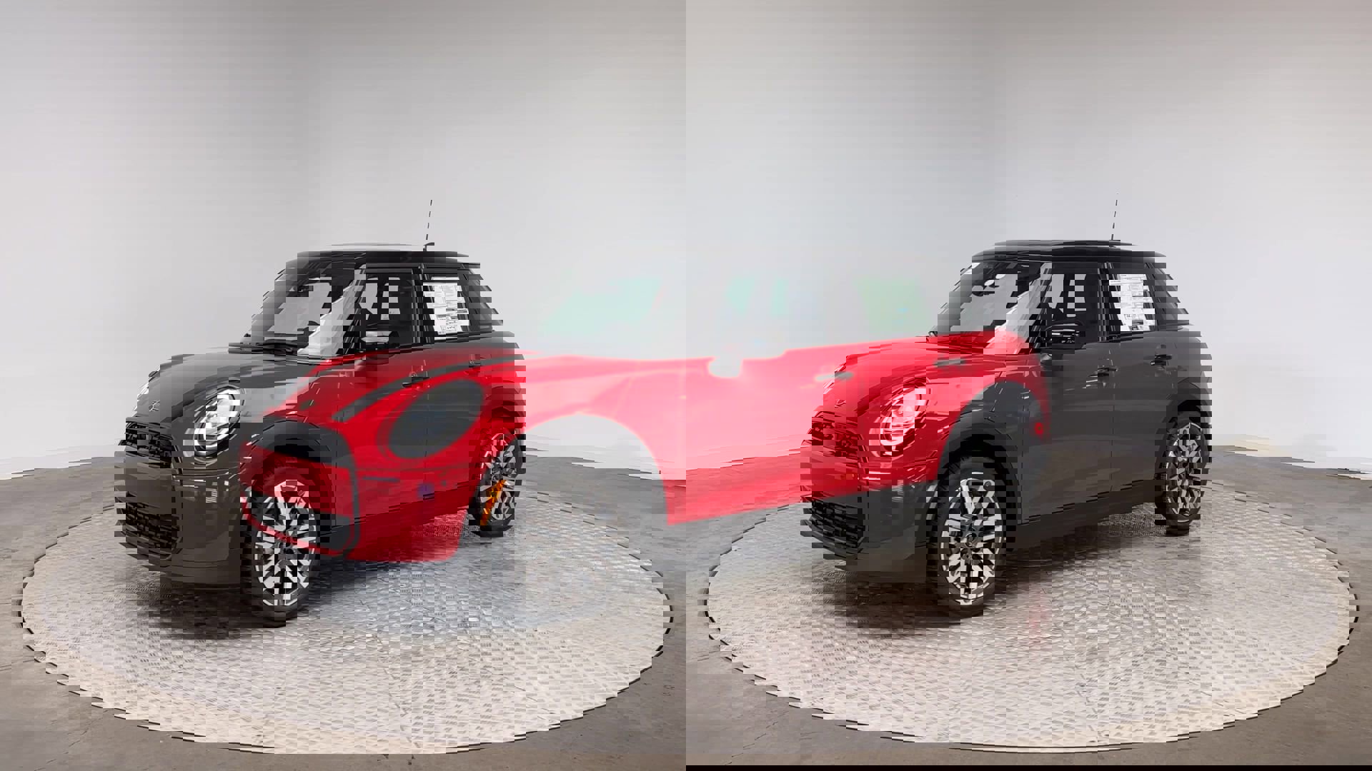 New 2026 MINI Cooper 4-Door Hardtop image 4