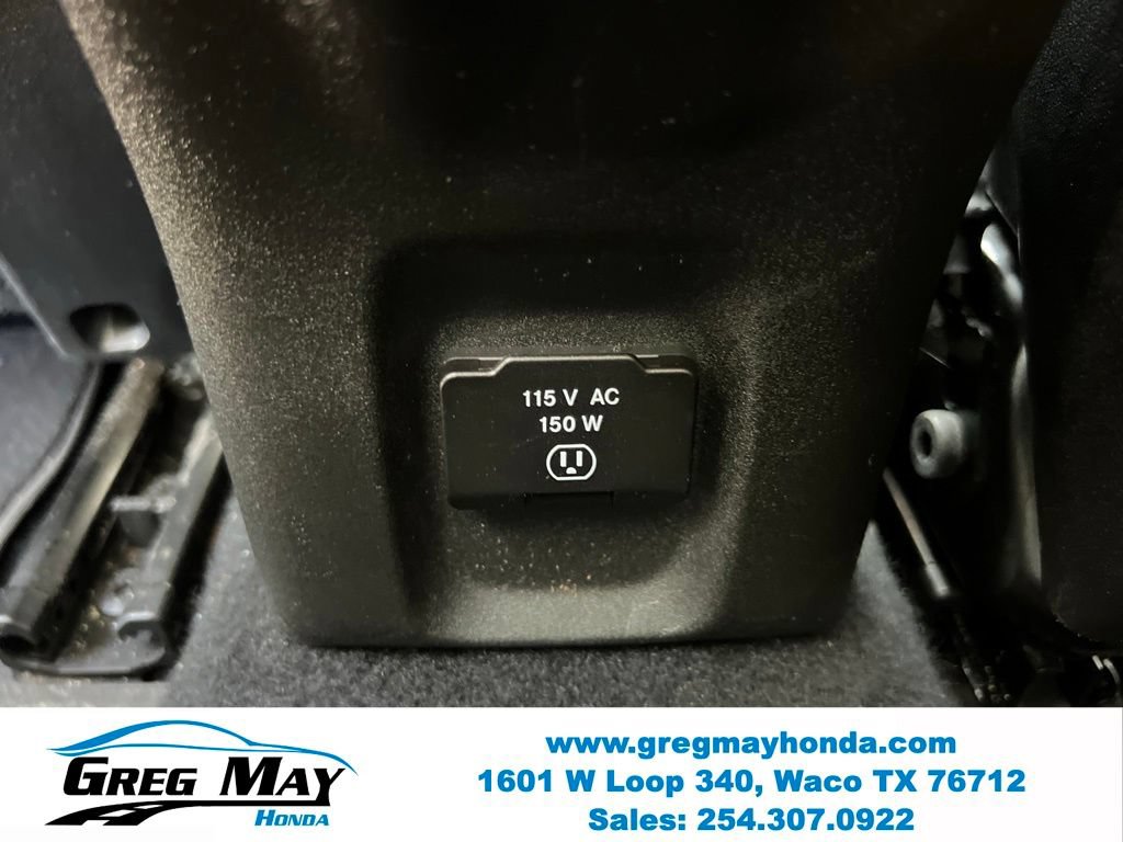 Used 2020 Jeep Renegade Limited w/ UConnect 8.4 Nav Group AWD/4WD image 21