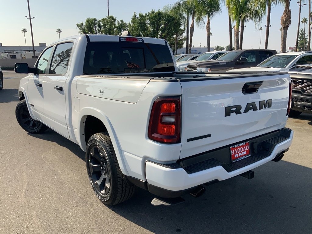 New 2026 RAM 1500 2WD Crew Cab image 5