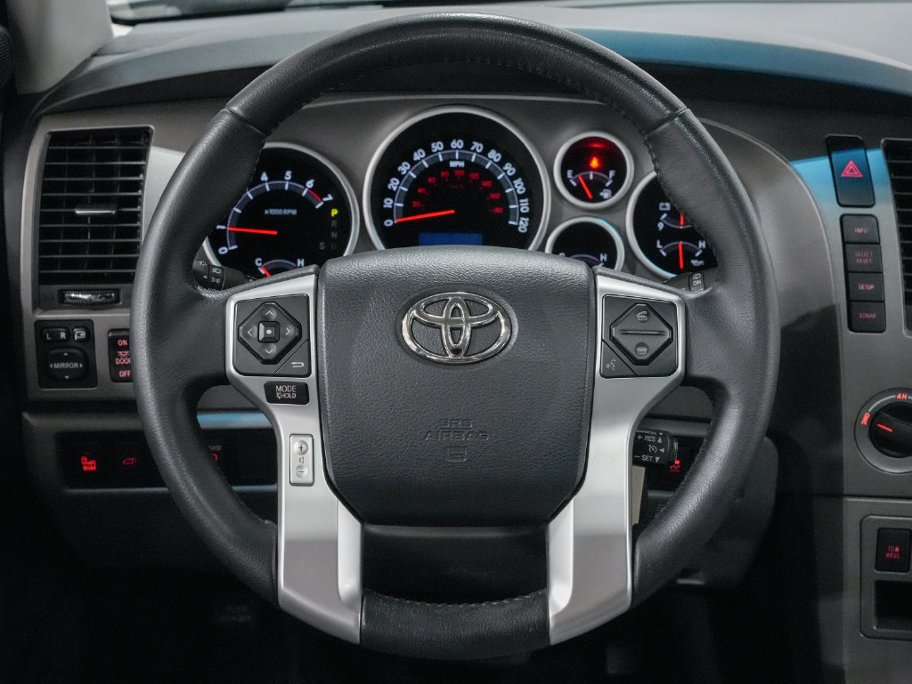 Used 2017 Toyota Sequoia Limited w/ Safety & Convenience Package AWD/4WD image 12