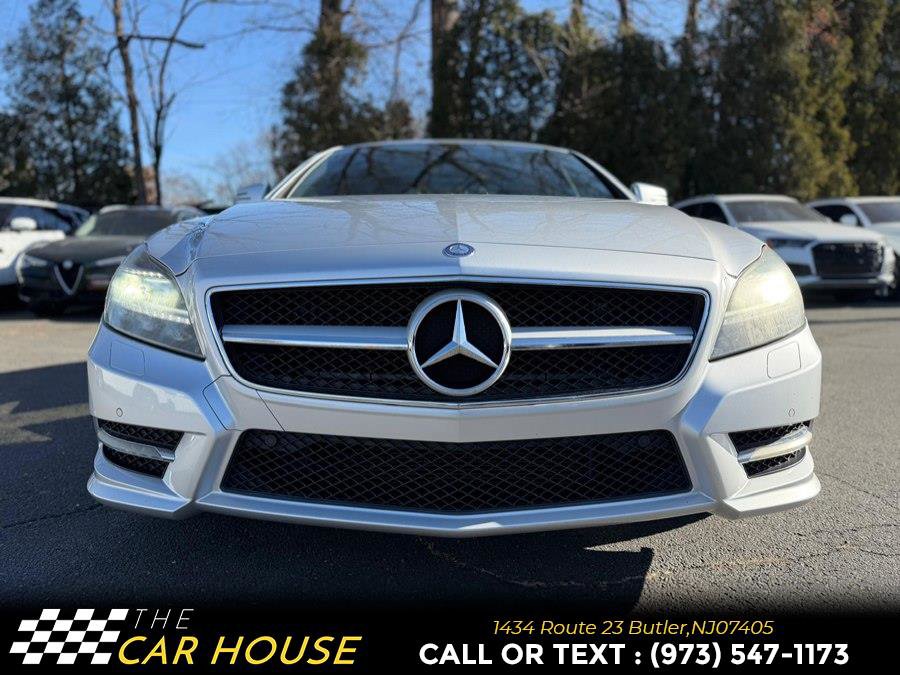 Used 2012 Mercedes-Benz CLS 550 4MATIC w/ Premium I Pkg image 3