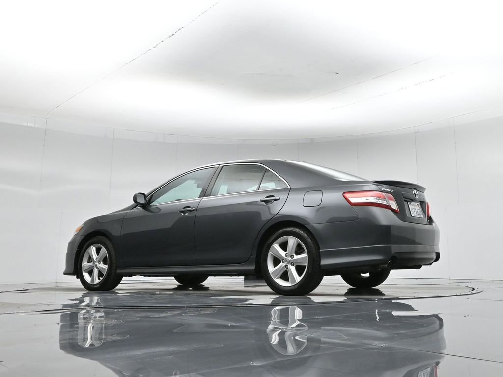 Used 2010 Toyota Camry SE image 49