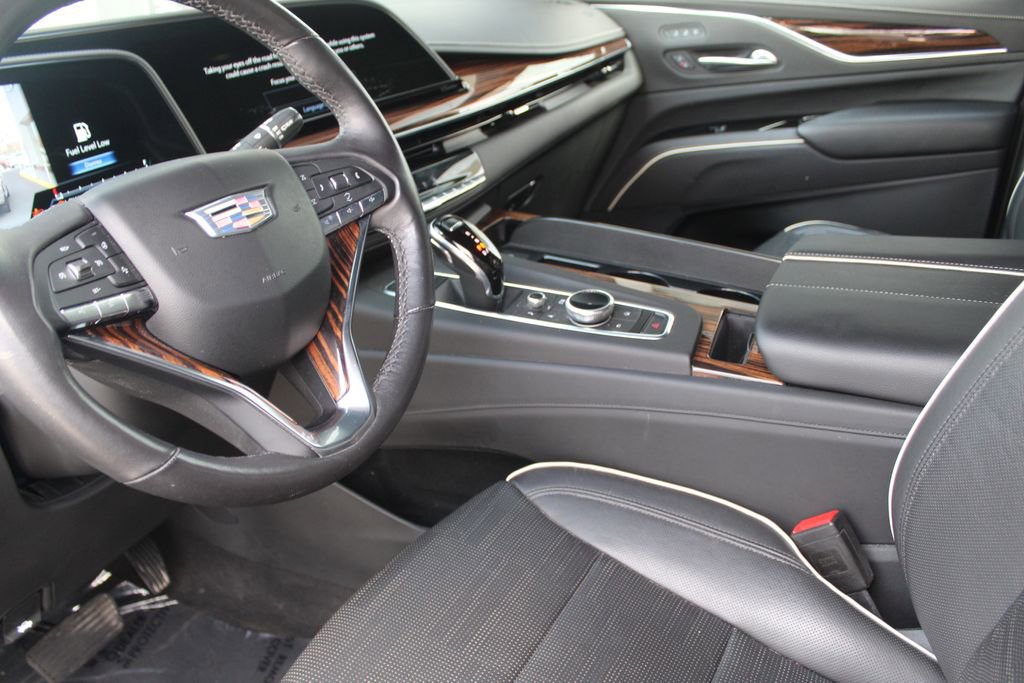 Used 2021 Cadillac Escalade ESV Premium Luxury w/ Driver Assist Tech Package AWD/4WD image 13