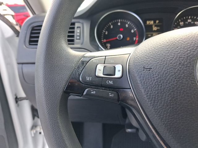 Used 2016 Volkswagen Jetta S image 17
