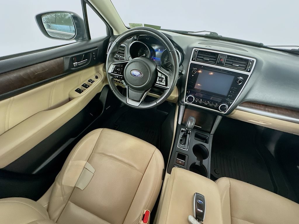Used 2019 Subaru Outback 2.5i Limited AWD/4WD image 9