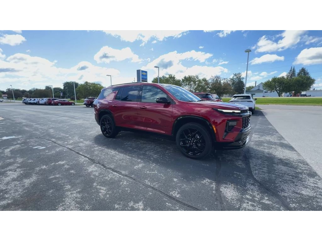 Certified 2024 Chevrolet Traverse RS w/ LPO, Floor Liner Package image 2