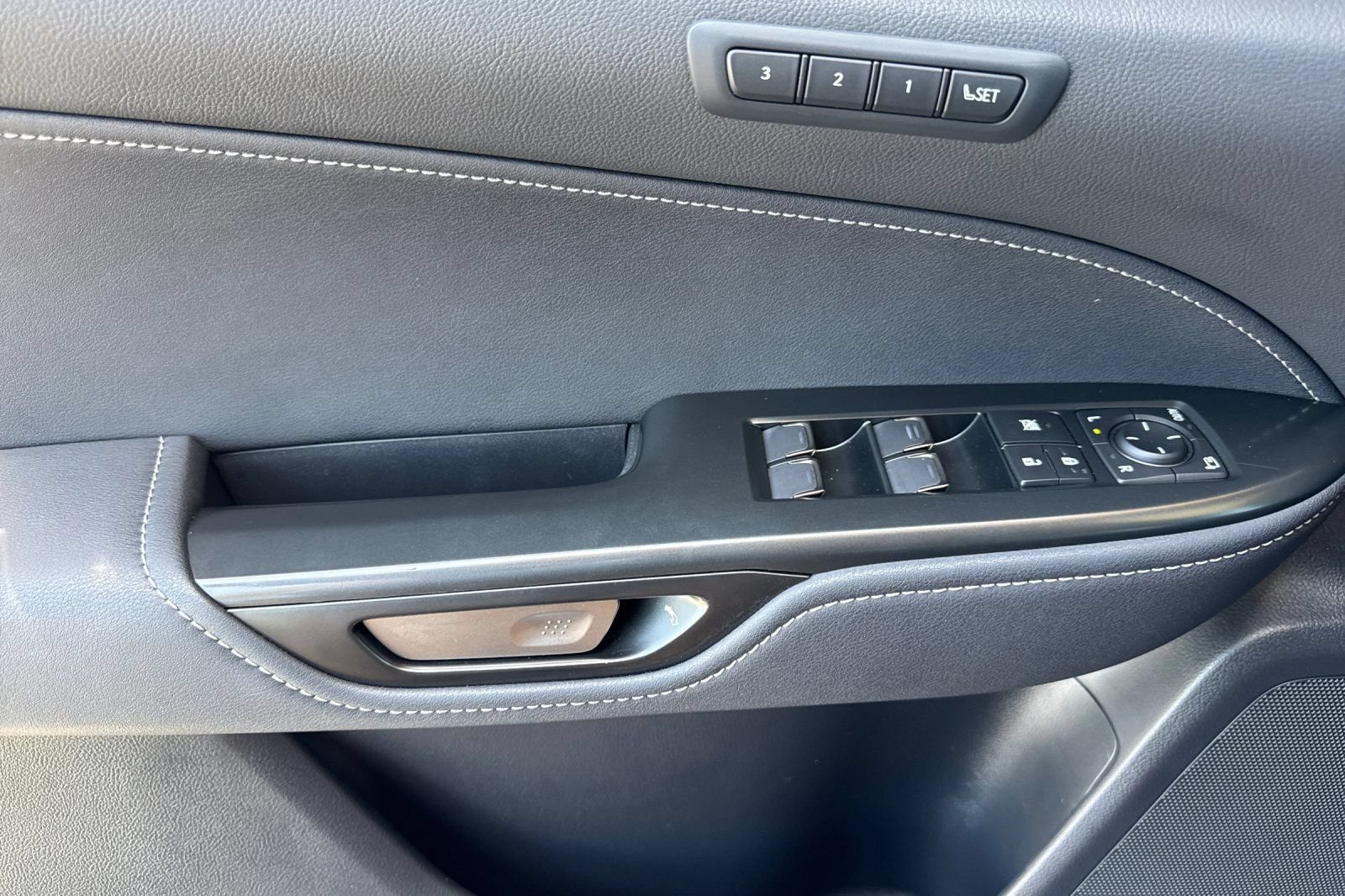 Certified 2025 Lexus NX 350h AWD w/ Cold Area Package image 12