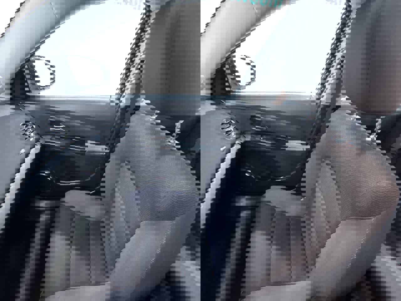 Used 2024 Chevrolet Trax RS w/ Driver Confidence Package image 31