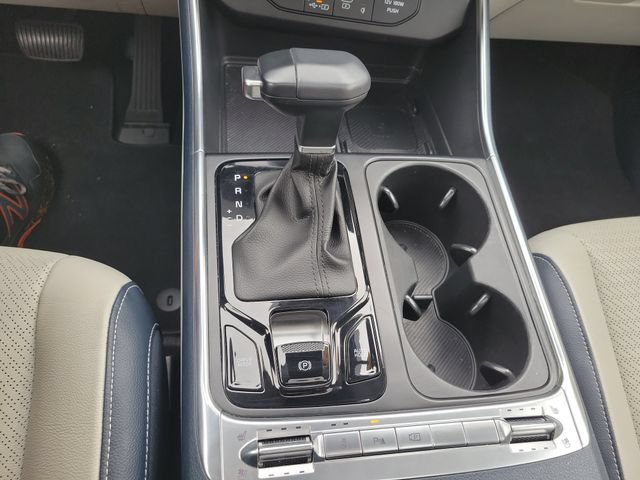 Certified 2025 Kia Carnival SX Prestige FWD image 38