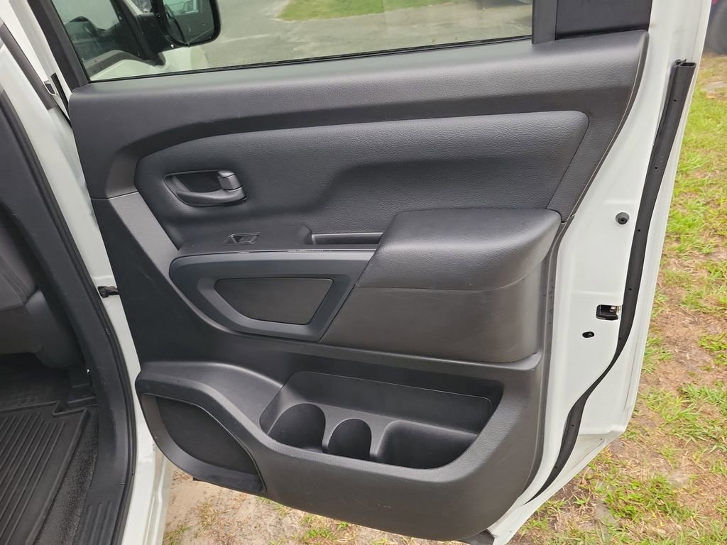 Used 2022 Nissan Titan S w/ S Utility Package RWD image 32