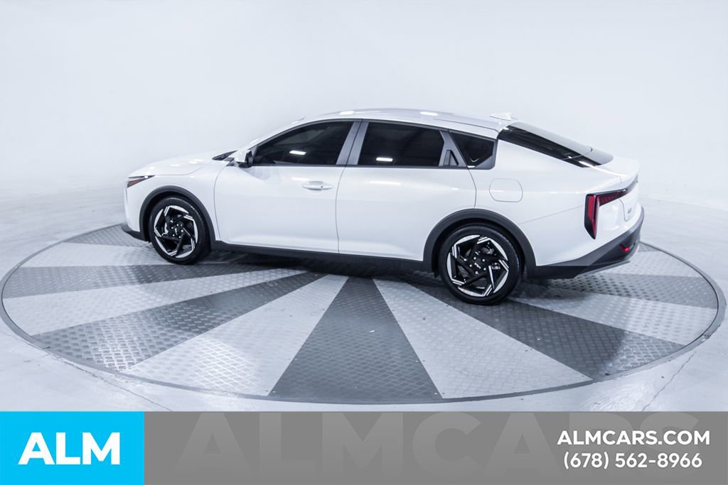 Used 2025 Kia K4 EX image 5