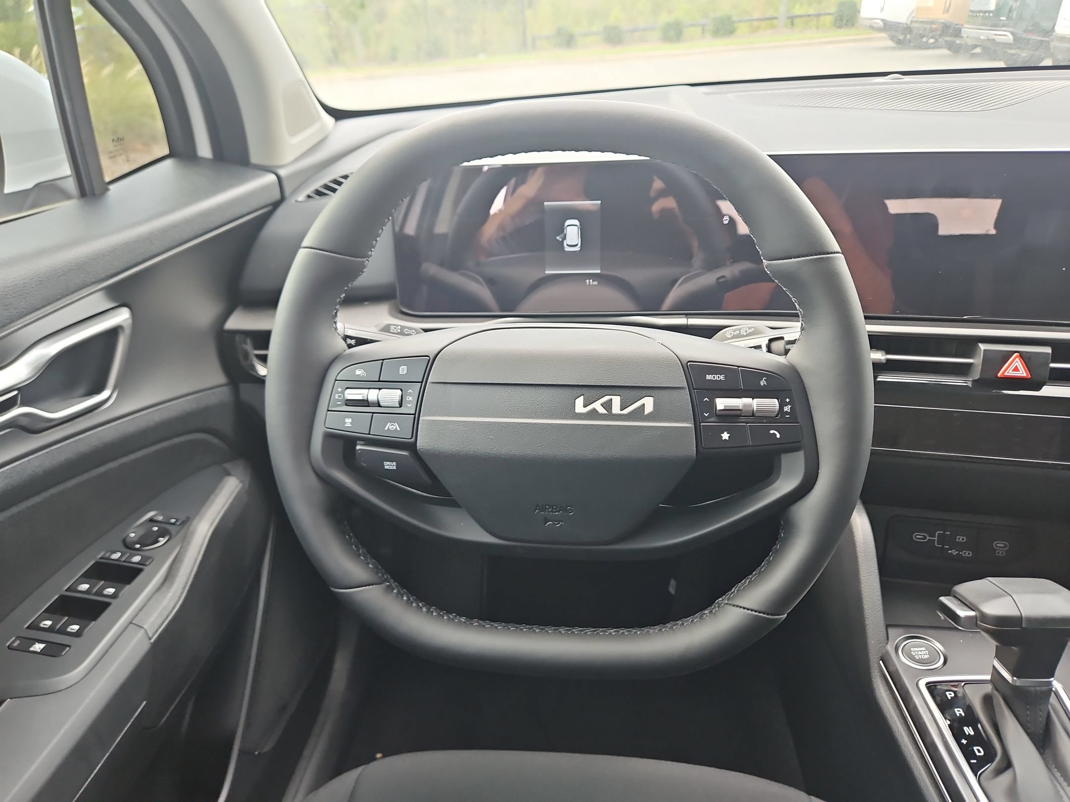 New 2026 Kia Sportage LX FWD image 21