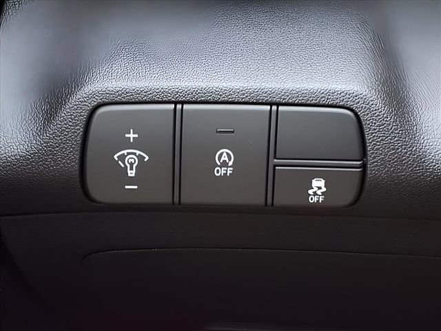 New 2026 Hyundai Elantra SE image 22