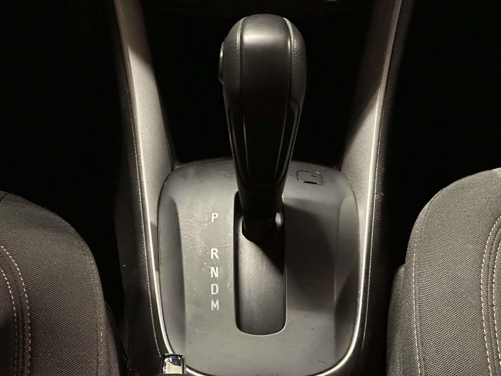 Used 2022 Chevrolet Trax LS w/ Tint and Cruise Package AWD/4WD image 20