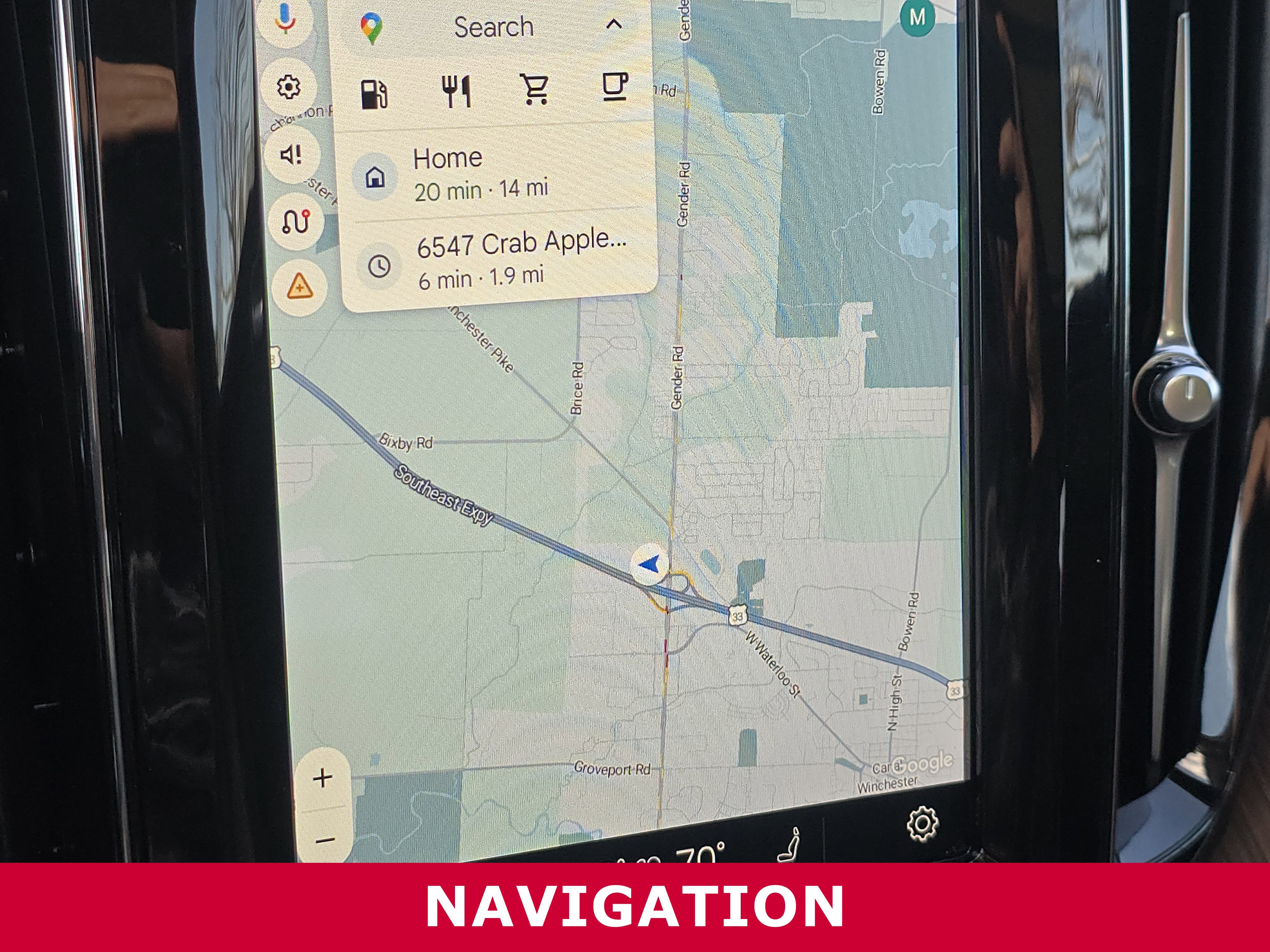 Used 2024 Volvo XC60 B5 Plus w/ Climate Package image 21