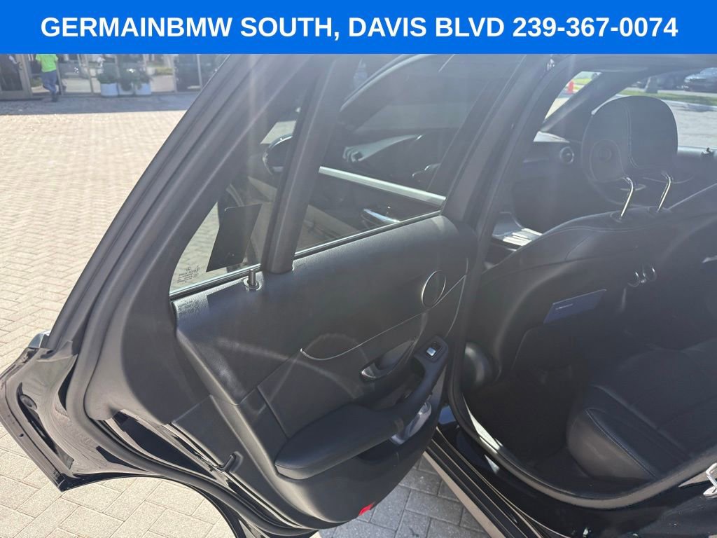 Used 2020 Mercedes-Benz GLC 300 image 33