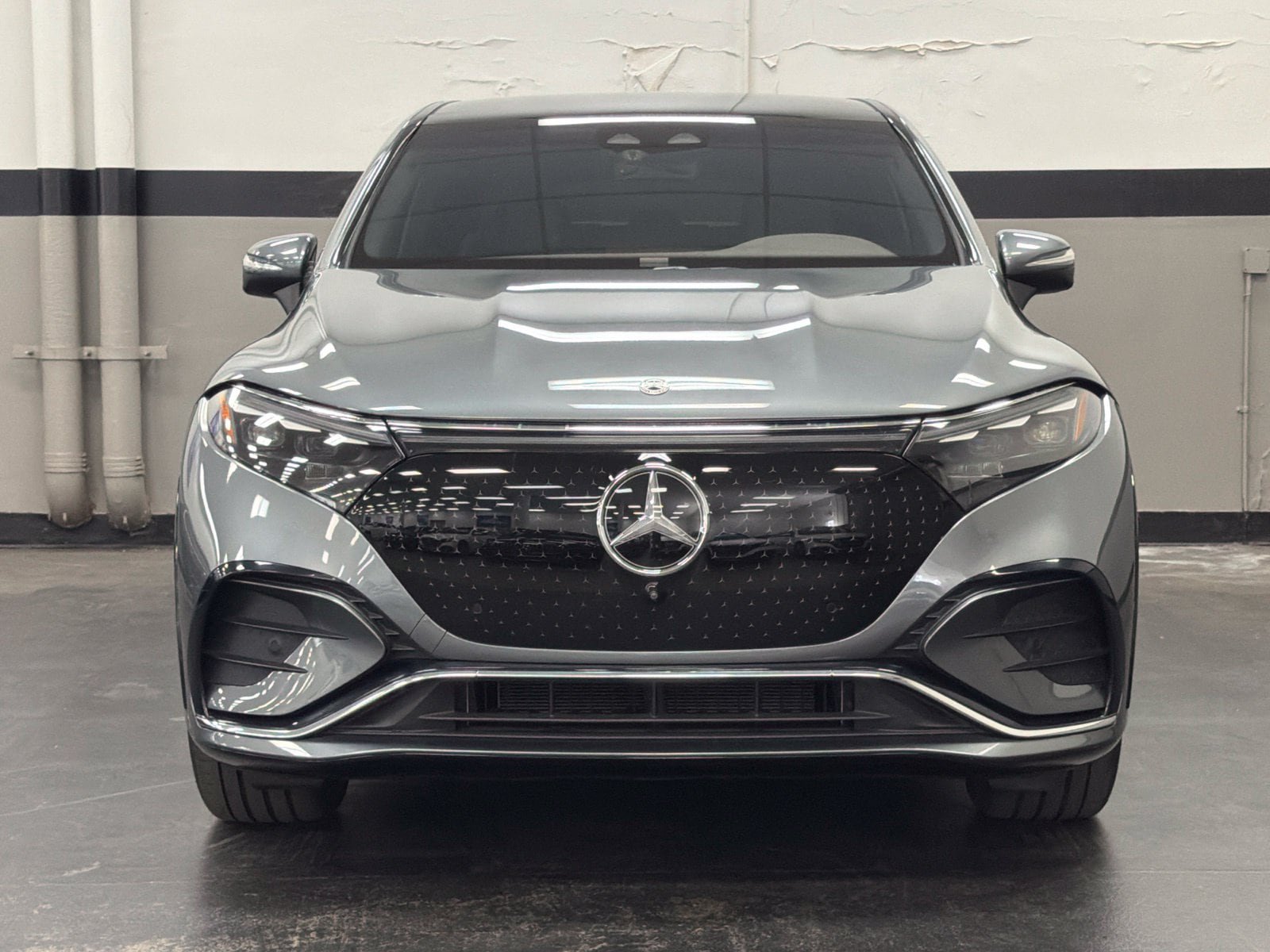 Certified 2023 Mercedes-Benz EQS 580 4MATIC SUV image 3