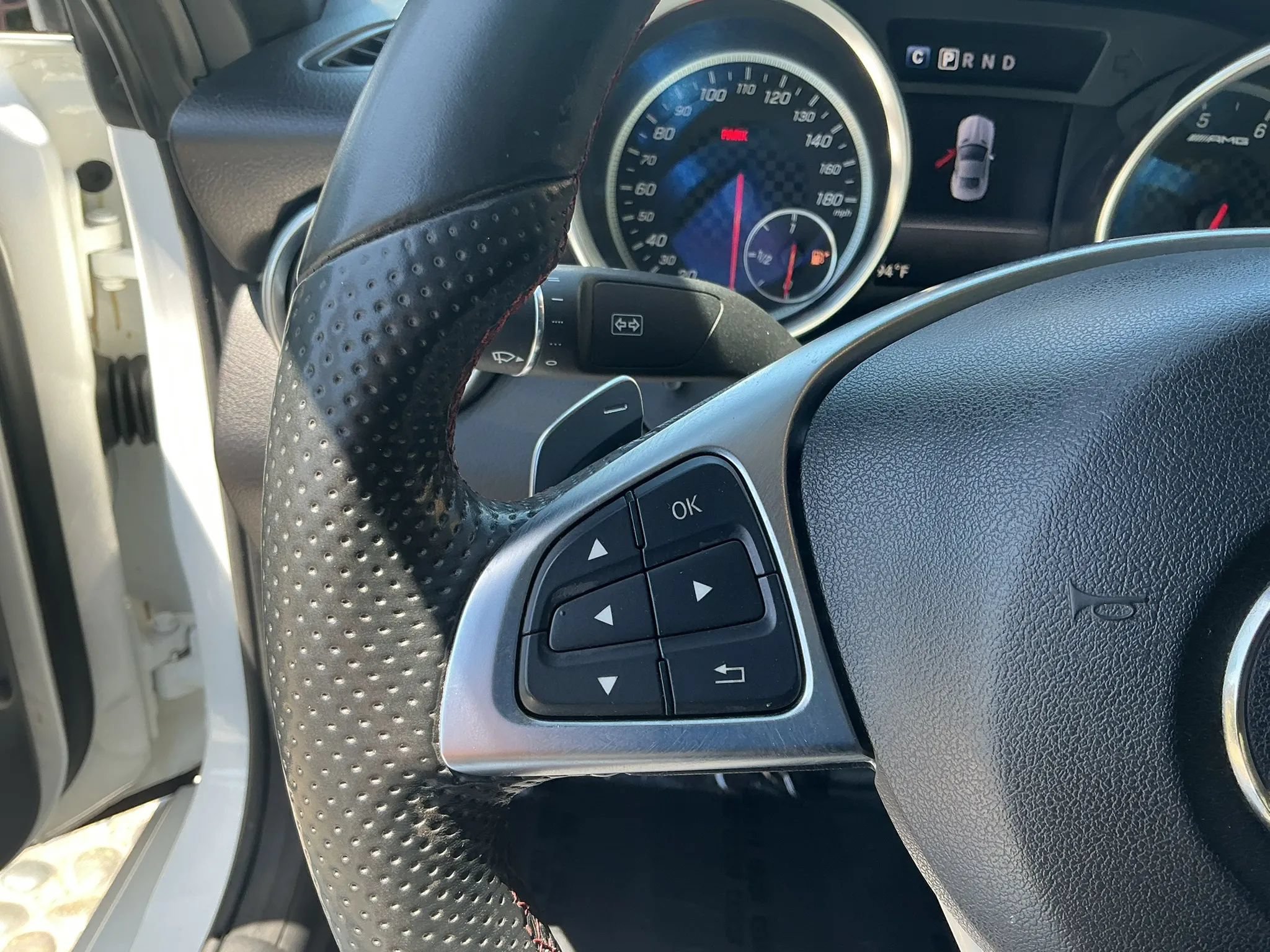 Used 2017 Mercedes-Benz SLC 43 AMG image 27