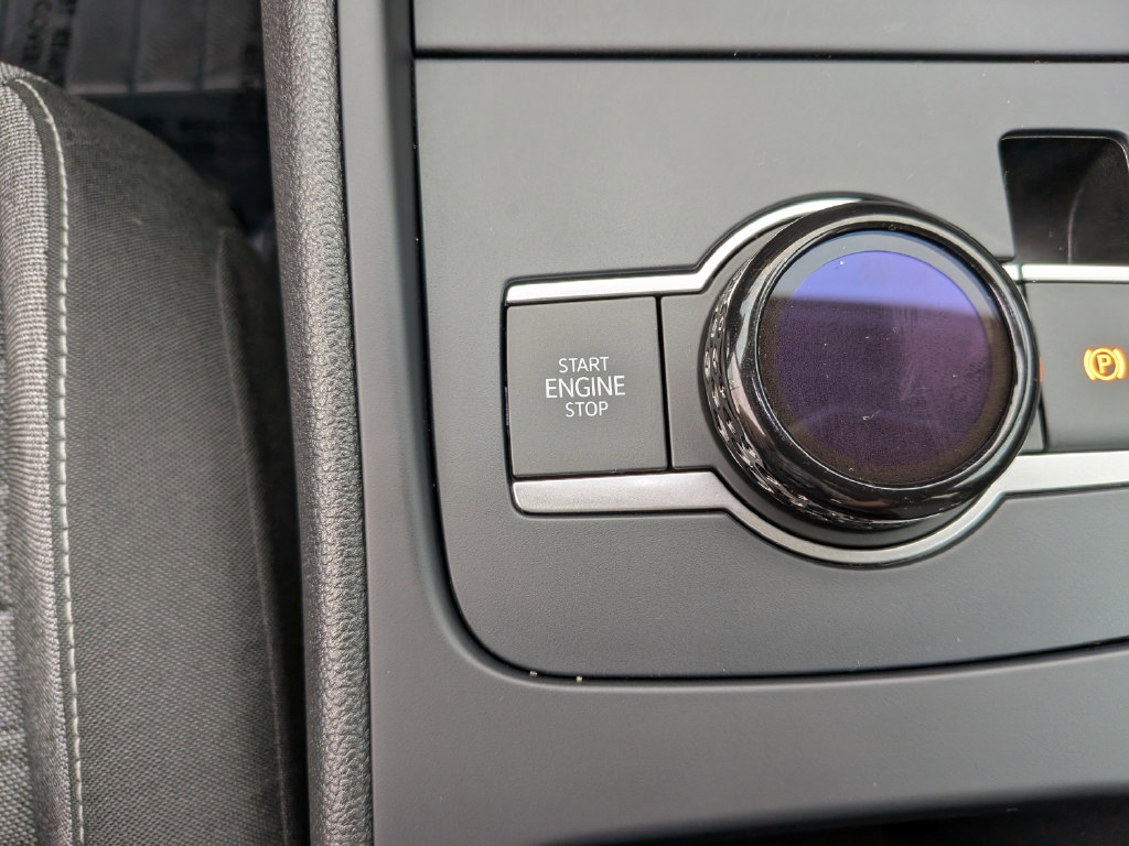 Certified 2025 Volkswagen Tiguan S FWD image 22
