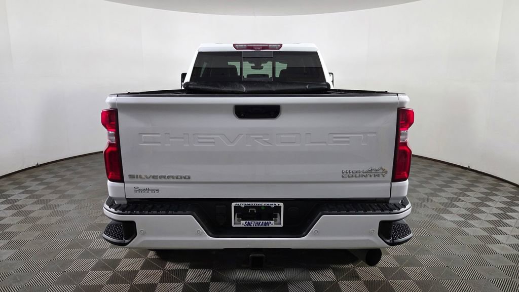 Used 2020 Chevrolet Silverado 2500 High Country w/ Z71 Off-Road Package AWD/4WD image 7