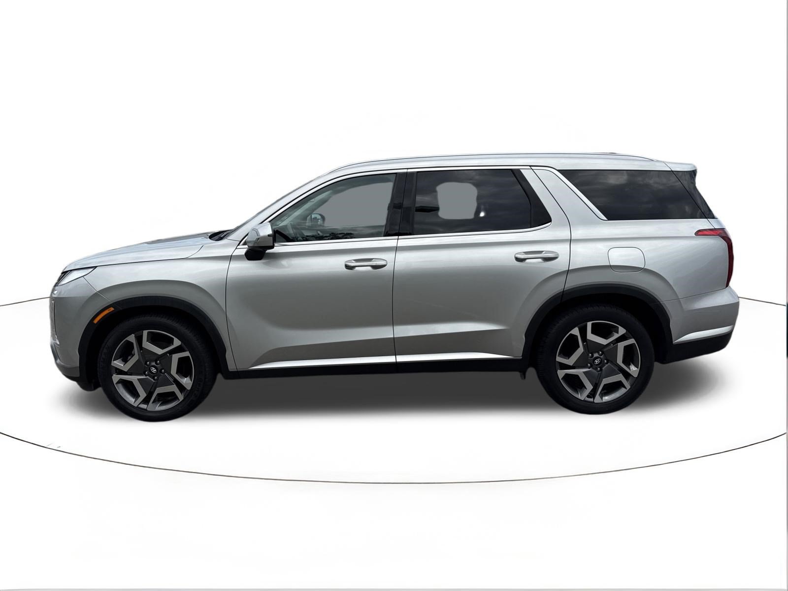Used 2024 Hyundai Palisade SEL FWD image 6